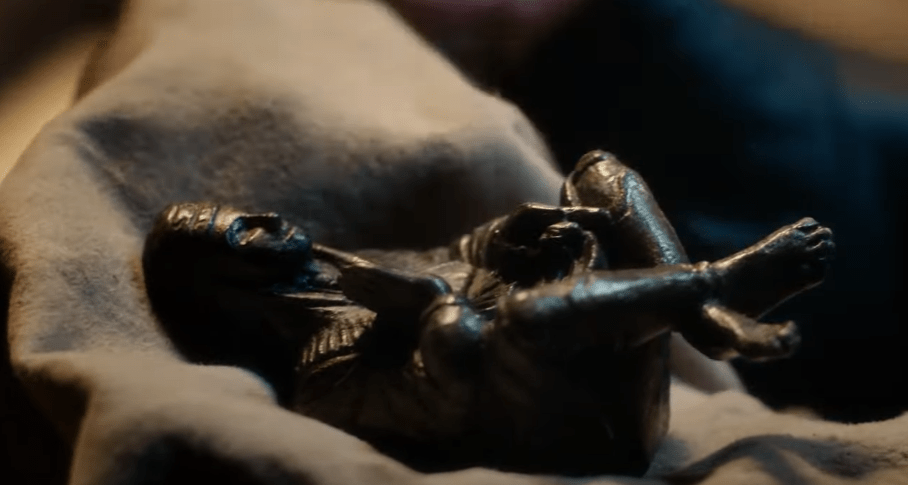 Fat bald man angreal