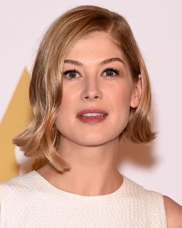 Rosamund Pike actrice Moiraine